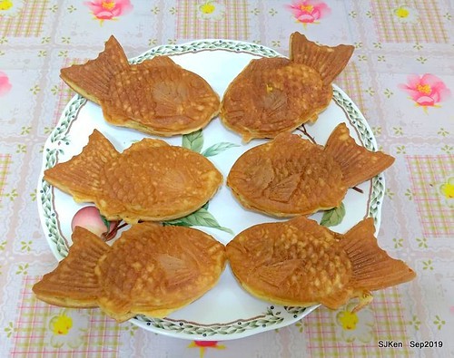 明川家鯛魚燒  Japanese fish-shape cake, Taiyaki booth at food market , Globalball mall department store , Taipei, Taiwan, SJKen, Sep 2, 2019