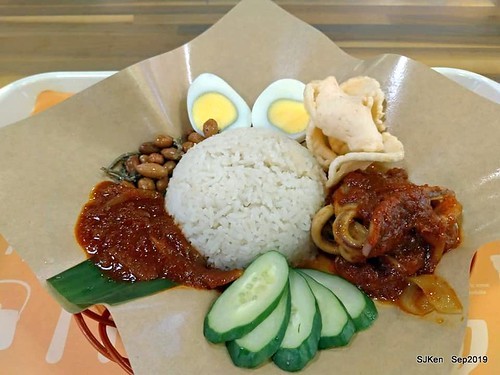 Malaysia traditional dishes --- Nasi Lemak,Coconut rice with spicy squid,cucumber, boiled egg & onion , Mr.cheekopitiam, Food court at Eslite bookstore Department store, Taipei, Taiwan, SJKen, Sep 7, 2019