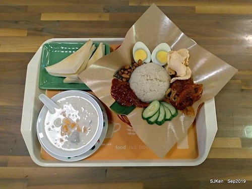 Malaysia traditional dishes --- Nasi Lemak,Coconut rice with spicy squid,cucumber, boiled egg & onion , Mr.cheekopitiam, Food court at Eslite bookstore Department store, Taipei, Taiwan, SJKen, Sep 7, 2019
