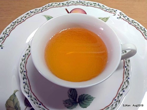 GOLD MENCHI，Japanese fried meat pie＆ bubble tea , food court, Elite department store,  SJKen , Aug 23, 2019, Taipei, Taiwan