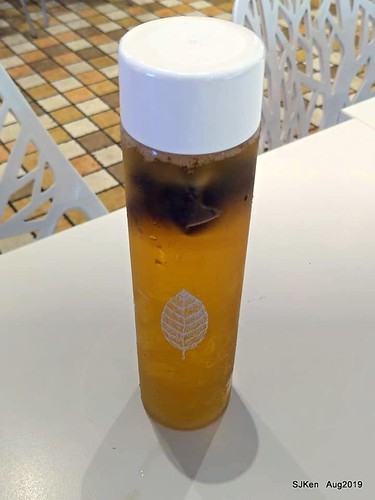 GOLD MENCHI，Japanese fried meat pie＆ bubble tea , food court, Elite department store,  SJKen , Aug 23, 2019, Taipei, Taiwan