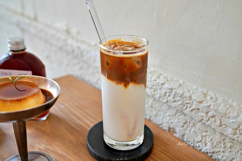 【台北】大橋頭站｜嘎哩咖啡，搬家後新開幕，隱身二樓老宅寬敞咖啡廳