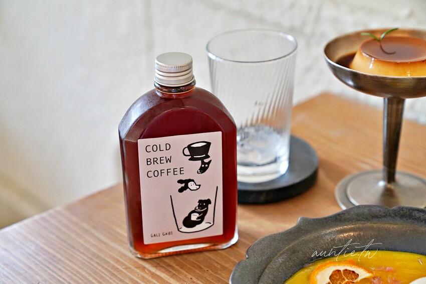 【台北】大橋頭站｜嘎哩咖啡，搬家後新開幕，隱身二樓老宅寬敞咖啡廳