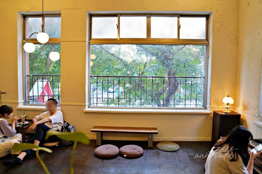 【台北】大橋頭站｜嘎哩咖啡，搬家後新開幕，隱身二樓老宅寬敞咖啡廳