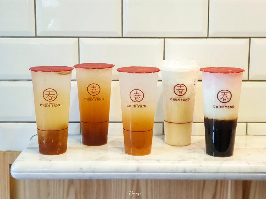 高雄左營｜春陽茶事-復古元素結合創新茶品，鳳梨尬烏龍香甜滋味