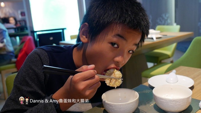 《台北松山美食》 Hi-Q褐藻生活館Hi-Q鱻食-全台第一家海藻創意美食主題餐廳。免費褐藻咖啡、褐藻紅茶、褐藻起士風味餅乾 ︱大人小孩吃一次就愛上(影片) 《台北松山美食》 Hi-Q褐藻生活館Hi-Q鱻食-全台第一家海藻創意美食主題餐廳。免費褐藻咖啡、褐藻紅茶、褐藻起士風味餅乾 ︱大人小孩吃一次就愛上(影片)