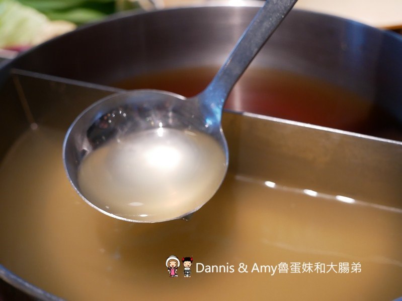 《台北松山美食》 Hi-Q褐藻生活館Hi-Q鱻食-全台第一家海藻創意美食主題餐廳。免費褐藻咖啡、褐藻紅茶、褐藻起士風味餅乾 ︱大人小孩吃一次就愛上(影片) 《台北松山美食》 Hi-Q褐藻生活館Hi-Q鱻食-全台第一家海藻創意美食主題餐廳。免費褐藻咖啡、褐藻紅茶、褐藻起士風味餅乾 ︱大人小孩吃一次就愛上(影片)