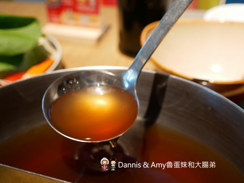 《台北松山美食》 Hi-Q褐藻生活館Hi-Q鱻食-全台第一家海藻創意美食主題餐廳。免費褐藻咖啡、褐藻紅茶、褐藻起士風味餅乾 ︱大人小孩吃一次就愛上(影片) 《台北松山美食》 Hi-Q褐藻生活館Hi-Q鱻食-全台第一家海藻創意美食主題餐廳。免費褐藻咖啡、褐藻紅茶、褐藻起士風味餅乾 ︱大人小孩吃一次就愛上(影片)