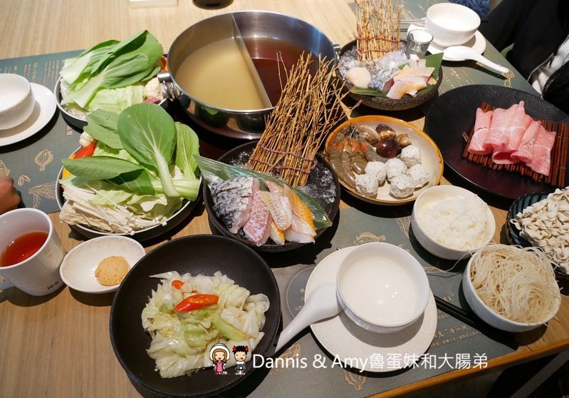 《台北松山美食》 Hi-Q褐藻生活館Hi-Q鱻食-全台第一家海藻創意美食主題餐廳。免費褐藻咖啡、褐藻紅茶、褐藻起士風味餅乾 ︱大人小孩吃一次就愛上(影片) 《台北松山美食》 Hi-Q褐藻生活館Hi-Q鱻食-全台第一家海藻創意美食主題餐廳。免費褐藻咖啡、褐藻紅茶、褐藻起士風味餅乾 ︱大人小孩吃一次就愛上(影片)