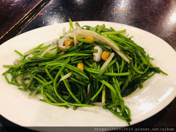 圓圓家愛吃貨-《台北美食》鑫客棧海鮮熱炒，聚餐小酌好去處