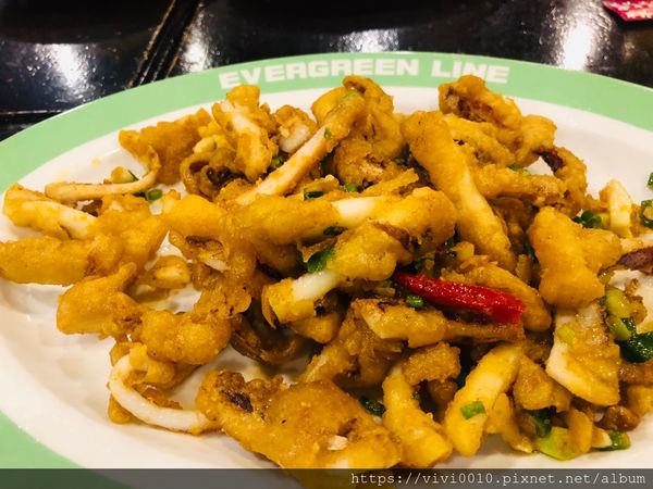 圓圓家愛吃貨-《台北美食》鑫客棧海鮮熱炒，聚餐小酌好去處