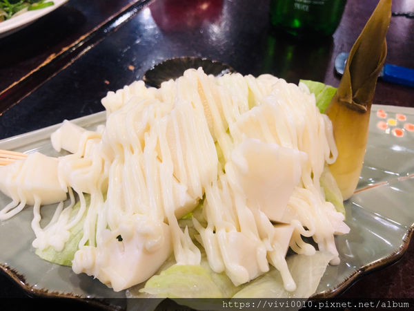 圓圓家愛吃貨-《台北美食》鑫客棧海鮮熱炒，聚餐小酌好去處