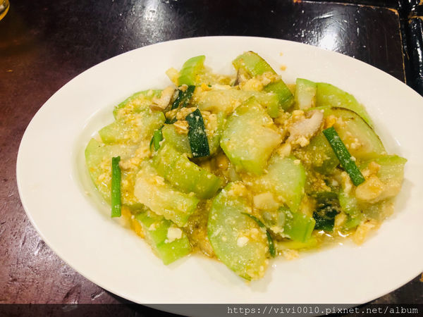 圓圓家愛吃貨-《台北美食》鑫客棧海鮮熱炒，聚餐小酌好去處