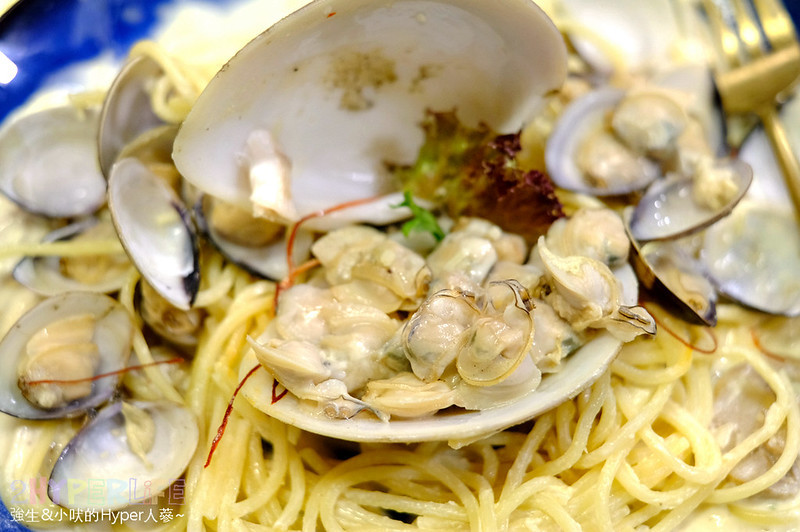 一中商圈美食,一中好吃美食,一中美食,台中一中必吃,台中一中美食,台中燉飯,台中美食,台中美食.村口微光,台中義大利麵,台中義式,好吃平價料理,村中微光 一中,村口微光一中店,義式料理 @強生與小吠的Hyper人蔘~