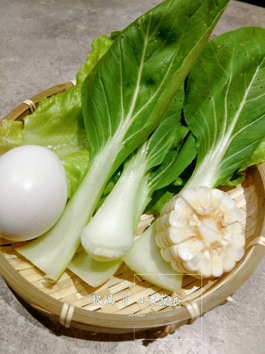 【台南。東區】熟鍋Shouguo上桌即食︱主打個人鍋︱主廚精心熬煮湯頭/小農嚴選新鮮直送每日時蔬