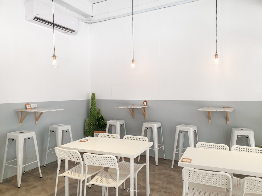 高雄新興｜厚，TEL 手作早餐-文青早餐店，鹹蛋加入傳統蛋餅中