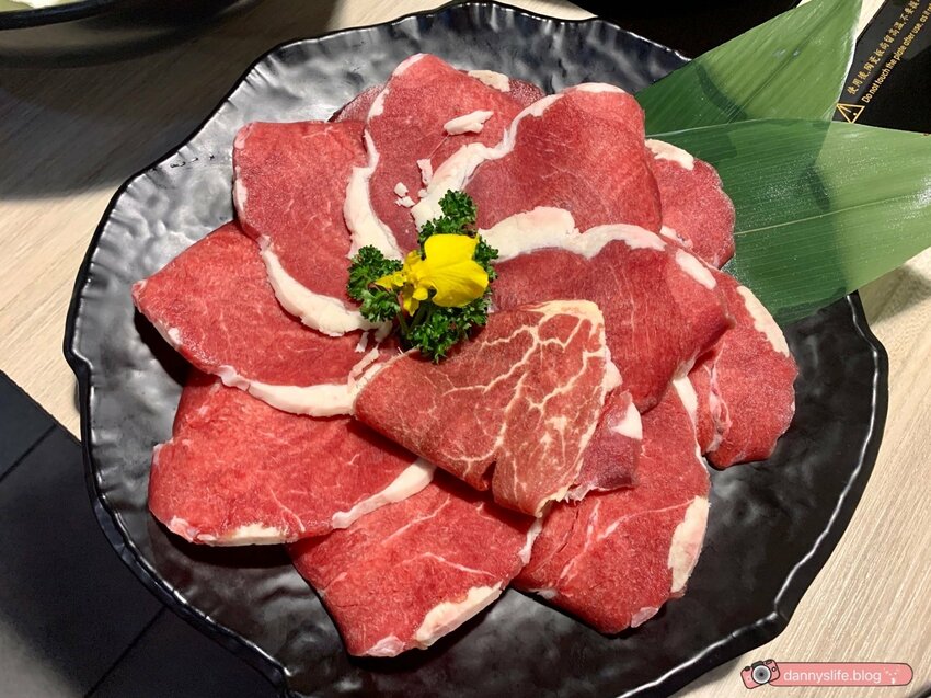 築間幸福鍋物 │台北松山美食•多種湯底、肉品&海鮮總匯