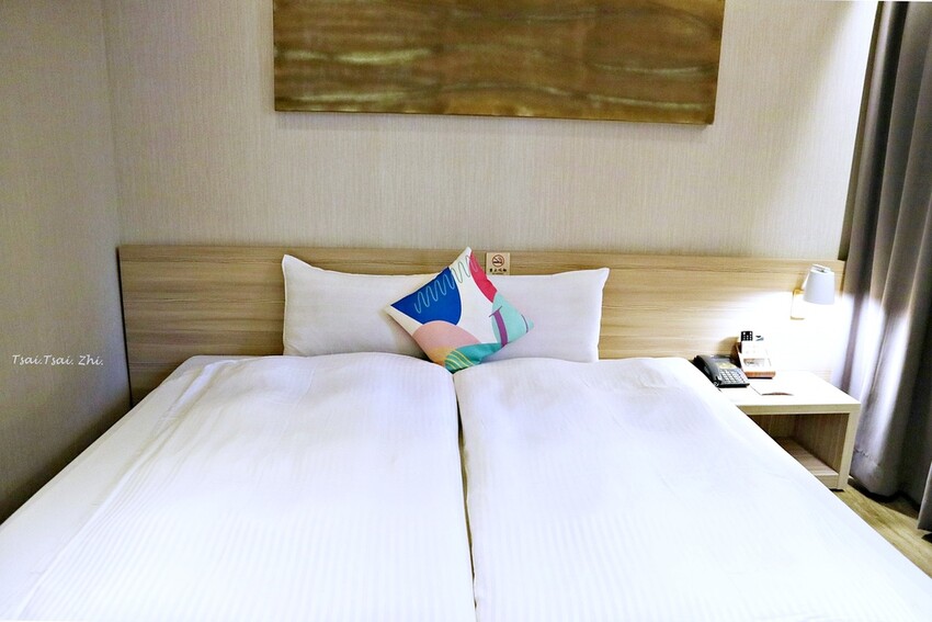 756235583.jpg 756235583.jpg