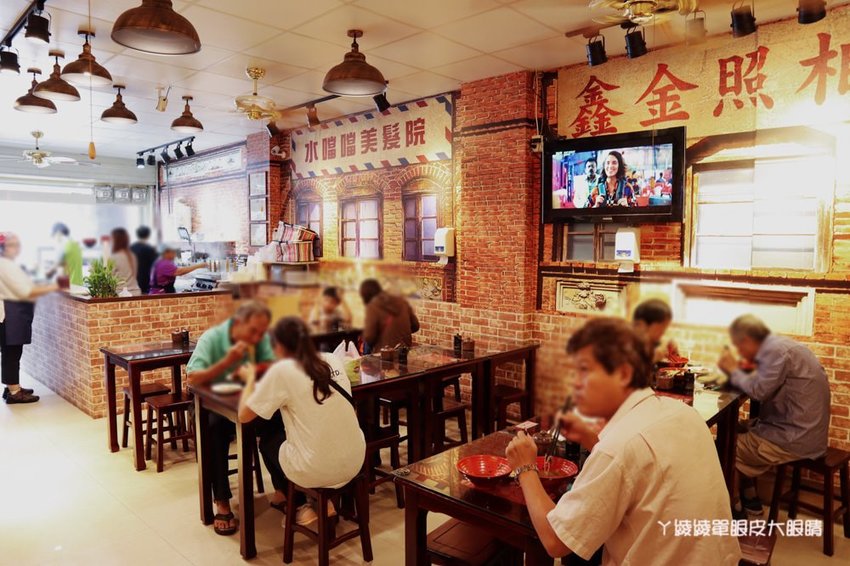 新竹美食小吃｜湖口阿梅姐來新竹市區了！結合湖口老街懷舊復古拍照打卡風的古早味銅板美食