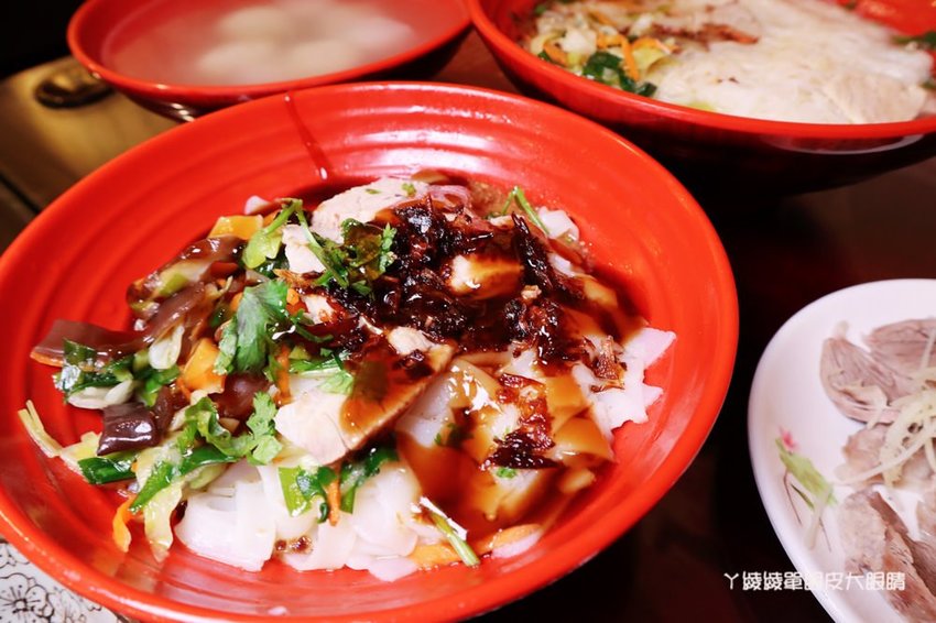 新竹美食小吃｜湖口阿梅姐來新竹市區了！結合湖口老街懷舊復古拍照打卡風的古早味銅板美食