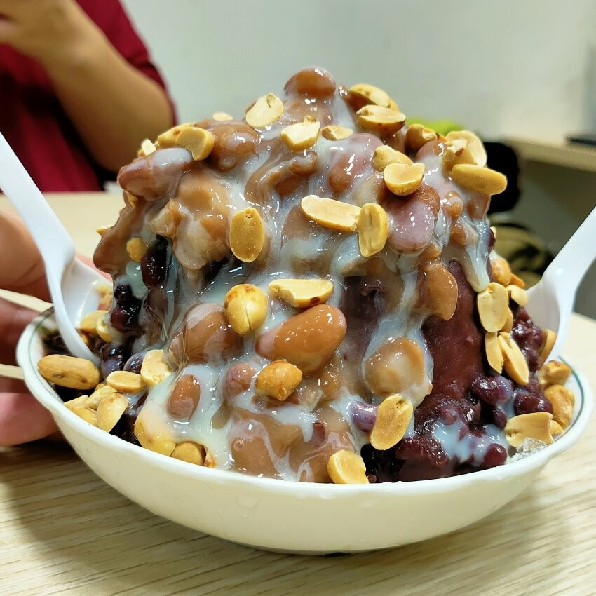 【花蓮冰店】明新冰菓店．不用跑鳳林老店也能吃三豆冰、冰淇淋、檸檬汁!