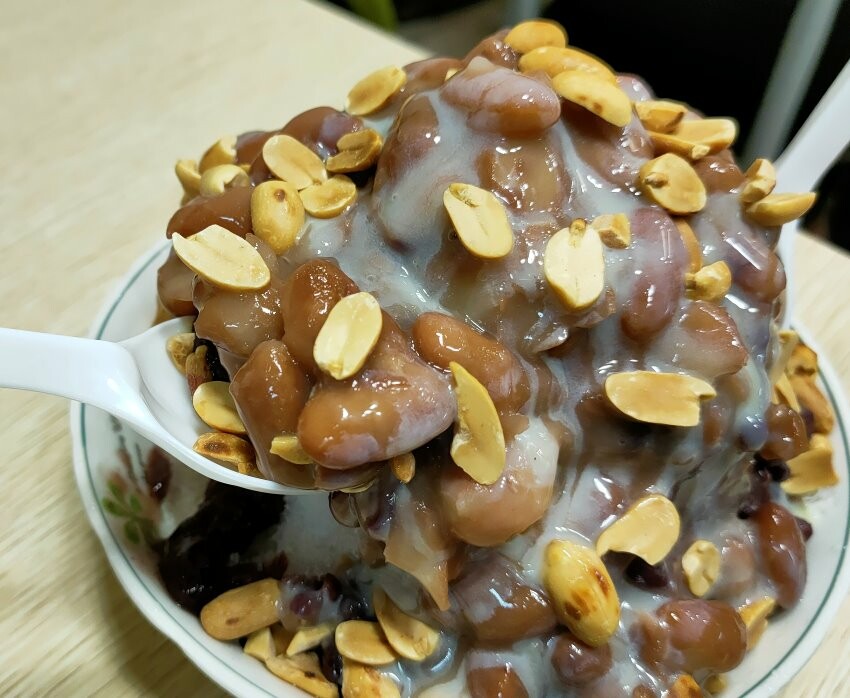 【花蓮冰店】明新冰菓店．不用跑鳳林老店也能吃三豆冰、冰淇淋、檸檬汁!