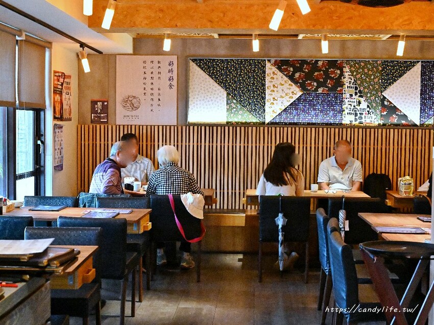 台中市東區羽笠食事|母親節桌菜、台中中區日式聚餐推薦,不只日本料理好吃,桌菜也非常有特色,還有專屬豪華大包廂