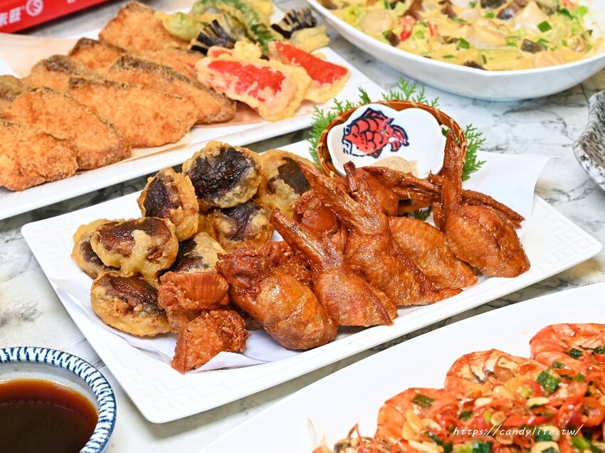 台中市東區羽笠食事|母親節桌菜、台中中區日式聚餐推薦,不只日本料理好吃,桌菜也非常有特色,還有專屬豪華大包廂