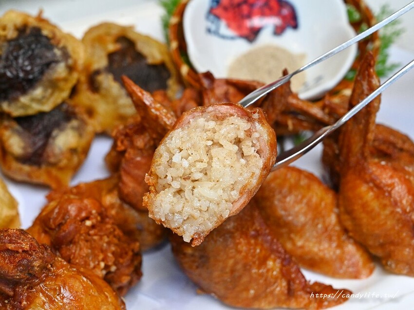 台中市東區羽笠食事|母親節桌菜、台中中區日式聚餐推薦,不只日本料理好吃,桌菜也非常有特色,還有專屬豪華大包廂