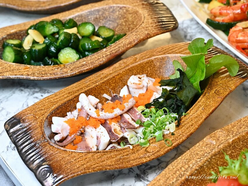 台中市東區羽笠食事|母親節桌菜、台中中區日式聚餐推薦,不只日本料理好吃,桌菜也非常有特色,還有專屬豪華大包廂