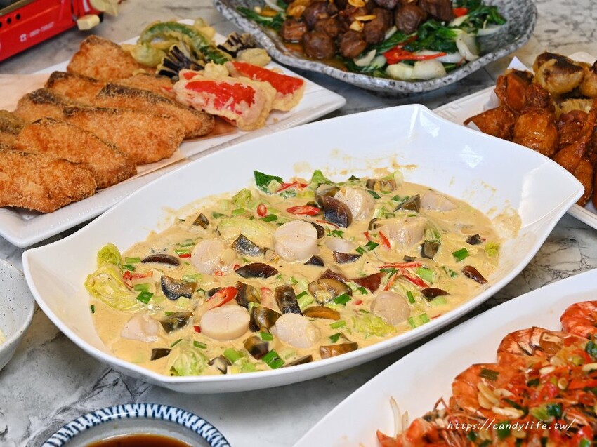 台中市東區羽笠食事|母親節桌菜、台中中區日式聚餐推薦,不只日本料理好吃,桌菜也非常有特色,還有專屬豪華大包廂