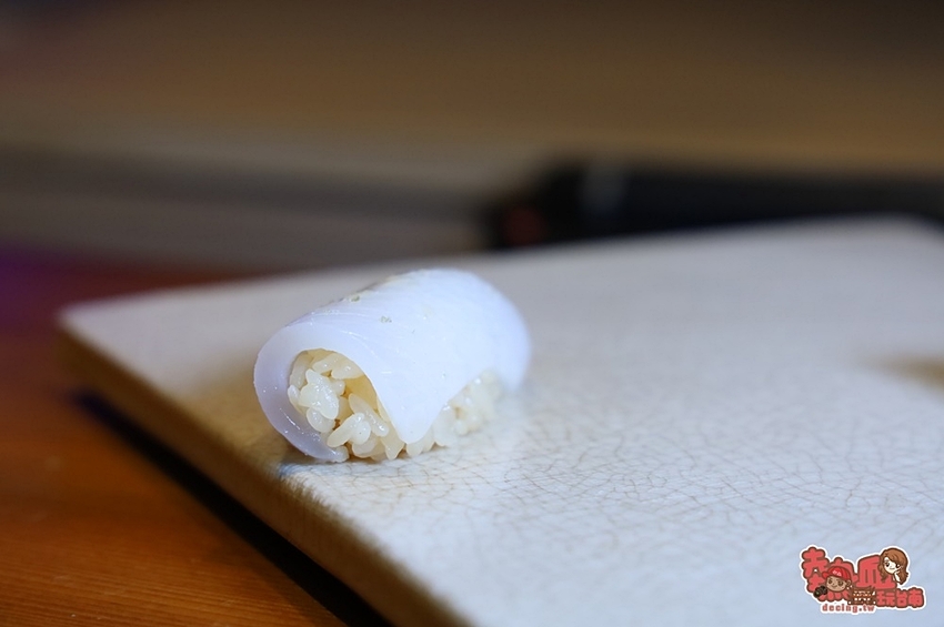 【台南美食】日本直送新鮮漁獲!讓你在台南就能環遊日本各縣海味,京都習藝六年的日本師傅執掌:鮨本味 - 熱血玩台南。跳躍新世界