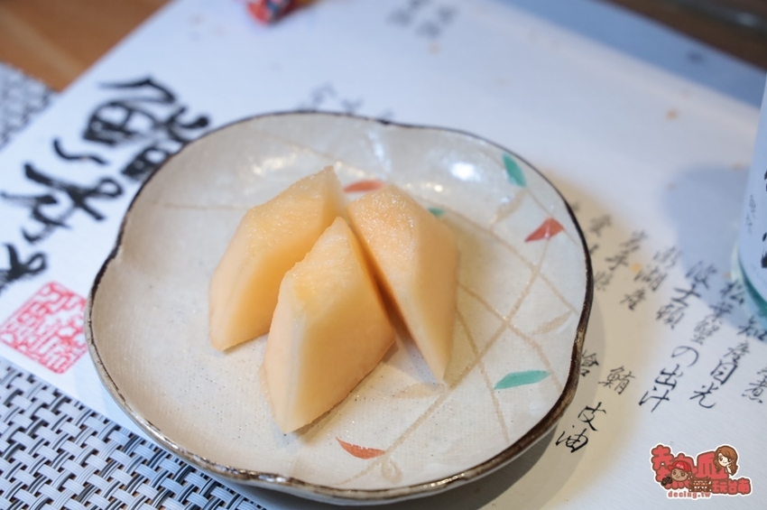 【台南美食】日本直送新鮮漁獲!讓你在台南就能環遊日本各縣海味,京都習藝六年的日本師傅執掌:鮨本味 - 熱血玩台南。跳躍新世界