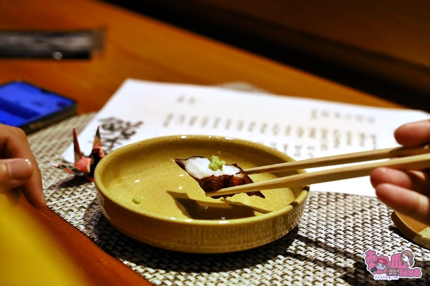 【台南美食】日本直送新鮮漁獲!讓你在台南就能環遊日本各縣海味,京都習藝六年的日本師傅執掌:鮨本味 - 熱血玩台南。跳躍新世界