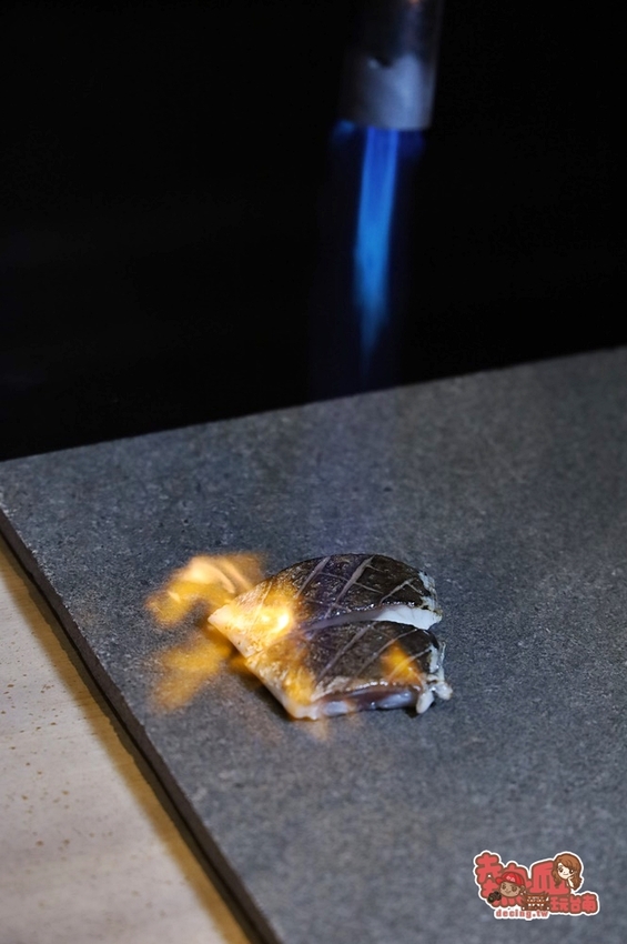 【台南美食】日本直送新鮮漁獲!讓你在台南就能環遊日本各縣海味,京都習藝六年的日本師傅執掌:鮨本味 - 熱血玩台南。跳躍新世界