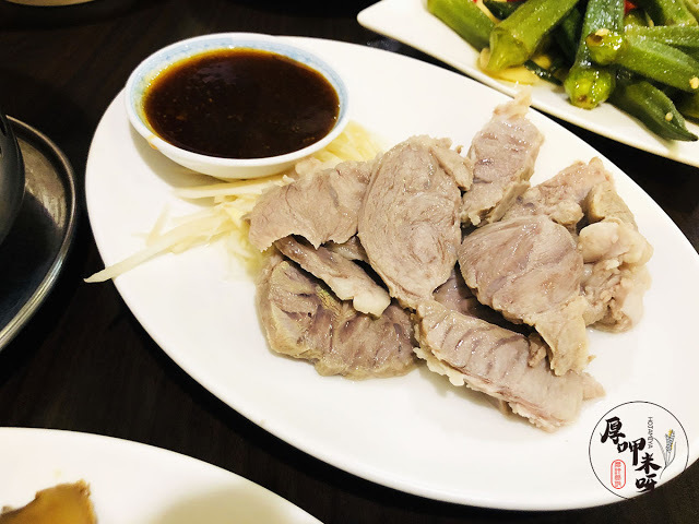 【厚呷米呀│台北華山】 郎哥台南意麵 想念台南香腸熟肉找台北!!先吃意麵再一邊大啖小吃/三五好友來杯啤酒!乾啦/小吃的極限在哪？臨沂街兩家黑白切(下) 捷運藍線忠孝新生站2號出口