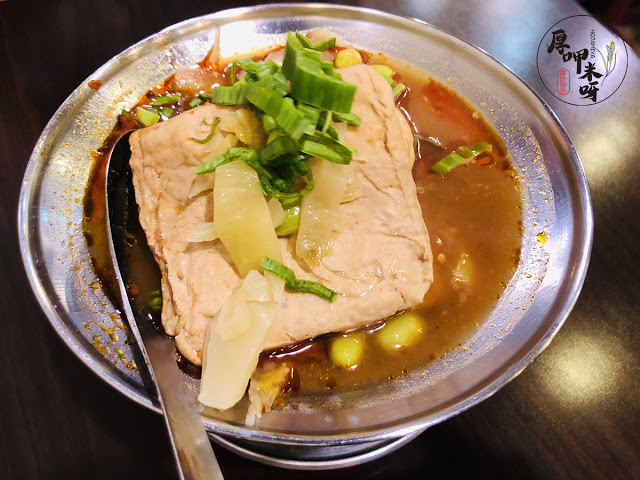 【厚呷米呀│台北華山】 郎哥台南意麵 想念台南香腸熟肉找台北!!先吃意麵再一邊大啖小吃/三五好友來杯啤酒!乾啦/小吃的極限在哪？臨沂街兩家黑白切(下) 捷運藍線忠孝新生站2號出口