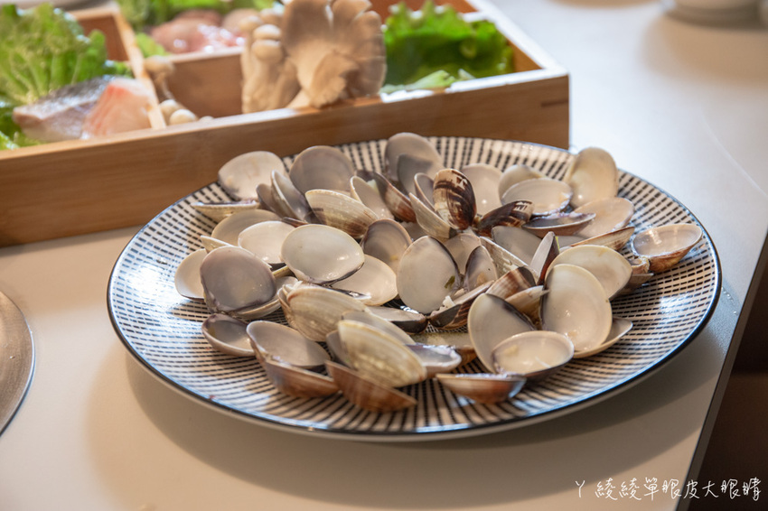 一整斤蛤蜊只要加價99元！新竹火鍋店加碼超狂壽星優惠，生日月份跟日期相加多少就換幾片肉肉