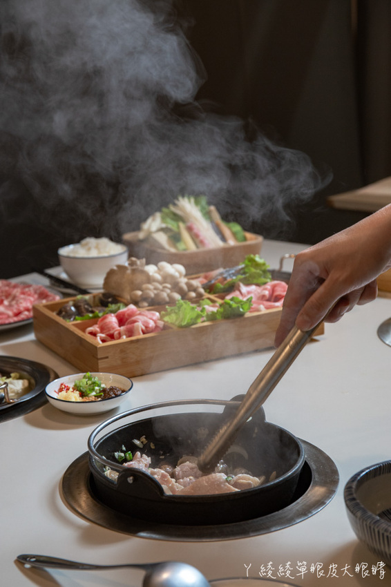 一整斤蛤蜊只要加價99元！新竹火鍋店加碼超狂壽星優惠，生日月份跟日期相加多少就換幾片肉肉