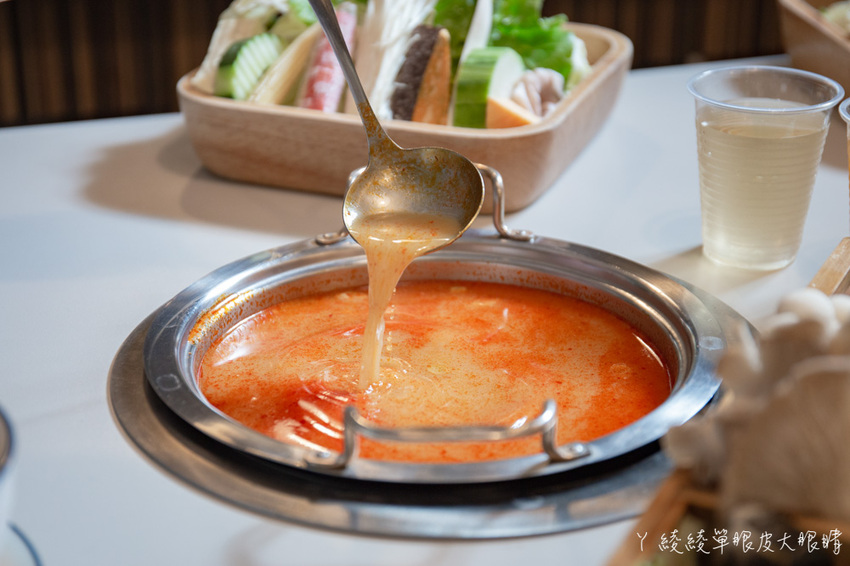 一整斤蛤蜊只要加價99元！新竹火鍋店加碼超狂壽星優惠，生日月份跟日期相加多少就換幾片肉肉