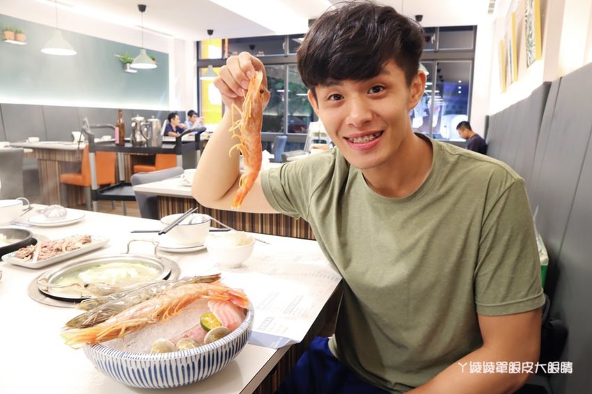 新竹火鍋推薦同樂食鍋|誤以為下午茶咖啡廳的火鍋店,連鳥籠都擺上桌!痛風海鮮甜甜價
