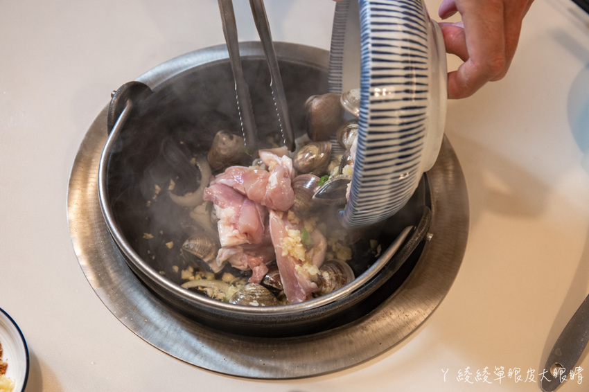 一整斤蛤蜊只要加價99元！新竹火鍋店加碼超狂壽星優惠，生日月份跟日期相加多少就換幾片肉肉