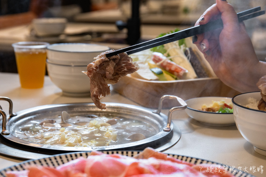 一整斤蛤蜊只要加價99元！新竹火鍋店加碼超狂壽星優惠，生日月份跟日期相加多少就換幾片肉肉