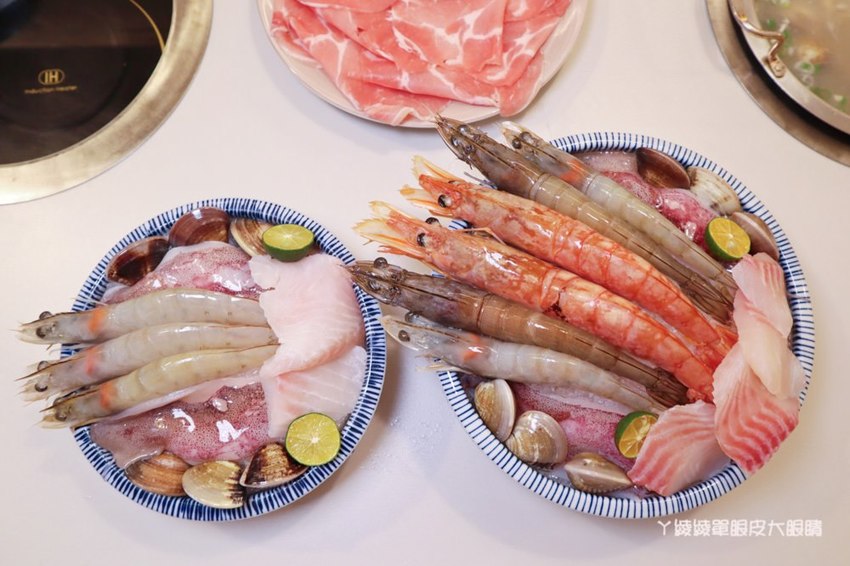新竹火鍋推薦同樂食鍋｜誤以為下午茶咖啡廳的火鍋店，連鳥籠都擺上桌！痛風海鮮甜甜價