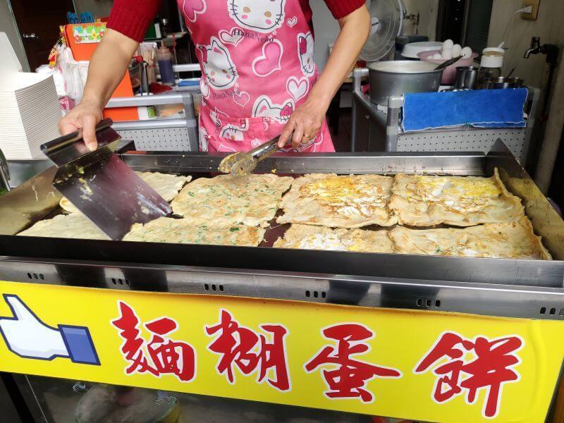 故鄉味麵糊蛋餅 蛋餅製作