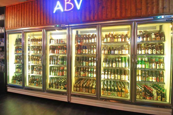 【台北中山區居酒屋推薦】ABV日式居酒館-超過300款世界精釀啤酒搭配日式居酒屋美食，獨特的日式與西式酒吧風格結合，創造出不一樣的美食文化