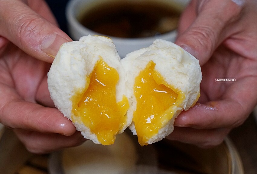 台中港式飲茶吃這家!!少見經典蒸籠手推車,必點燒臘三拼,還有上百道港式餐點,平價又美味!