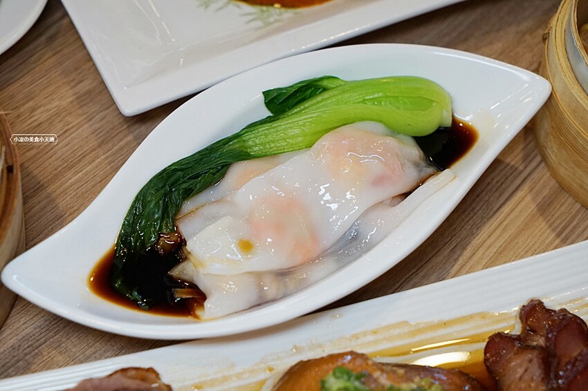 台中港式飲茶吃這家!!少見經典蒸籠手推車,必點燒臘三拼,還有上百道港式餐點,平價又美味!