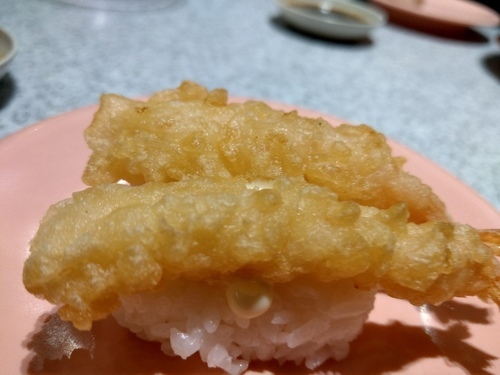 【蘆洲。日式】爭鮮 迴轉壽司 ︳炙燒焦糖鮭魚 心頭好 ︳茶碗蒸 鮮魚味噌湯 每來必吃