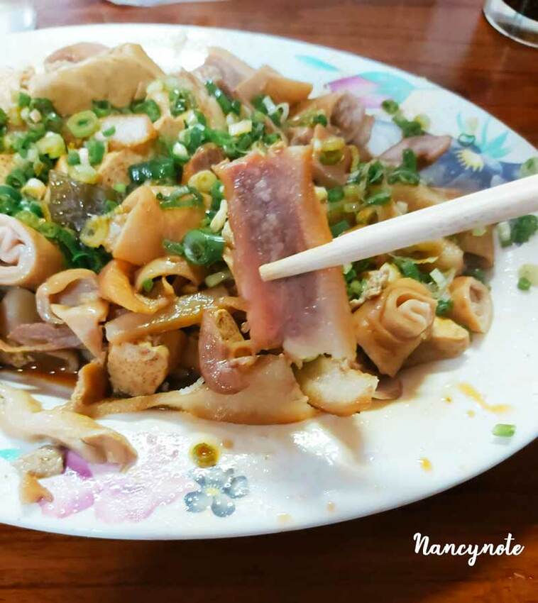 桃園美食:巧合珍牛肉麵 專程來吃滷味!!中藥湯頭牛肉麵好溫暖~ - 小N手札 Nancynote